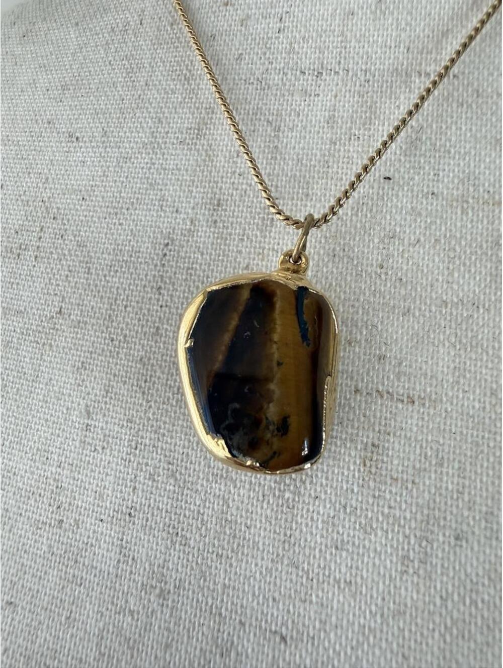 Tiger’s Eye Stone Gold Tone Pendant Necklace